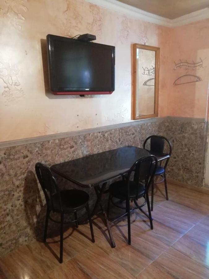 Guest House Saba Batumi Exterior photo